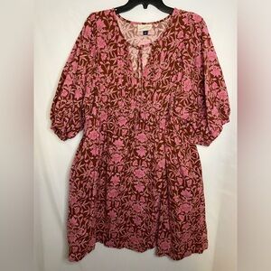 Women - xxl dress - pink/maroon/white